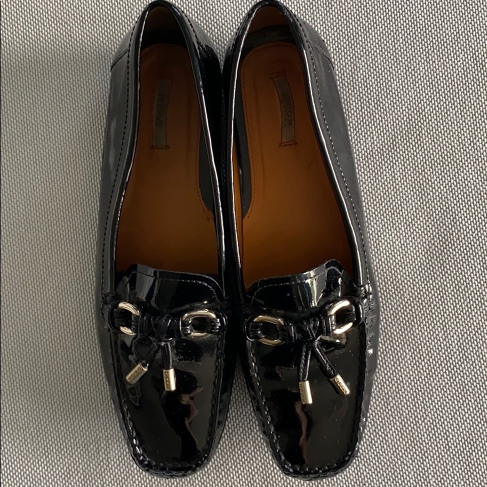 Geox Shoes - Picture 2 of 5